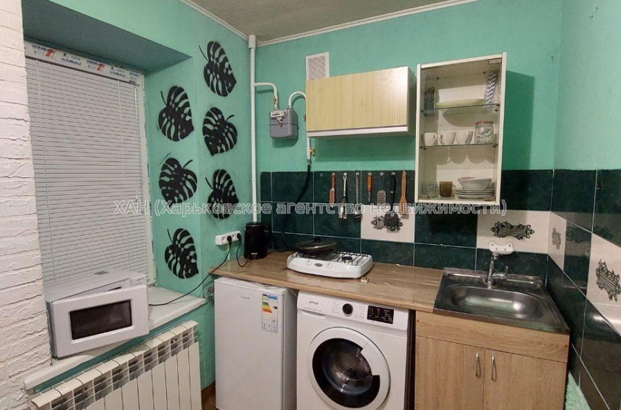 Продам квартиру, Владислава Зубенко ул. , 1 кім., 30 м², евроремонт 
