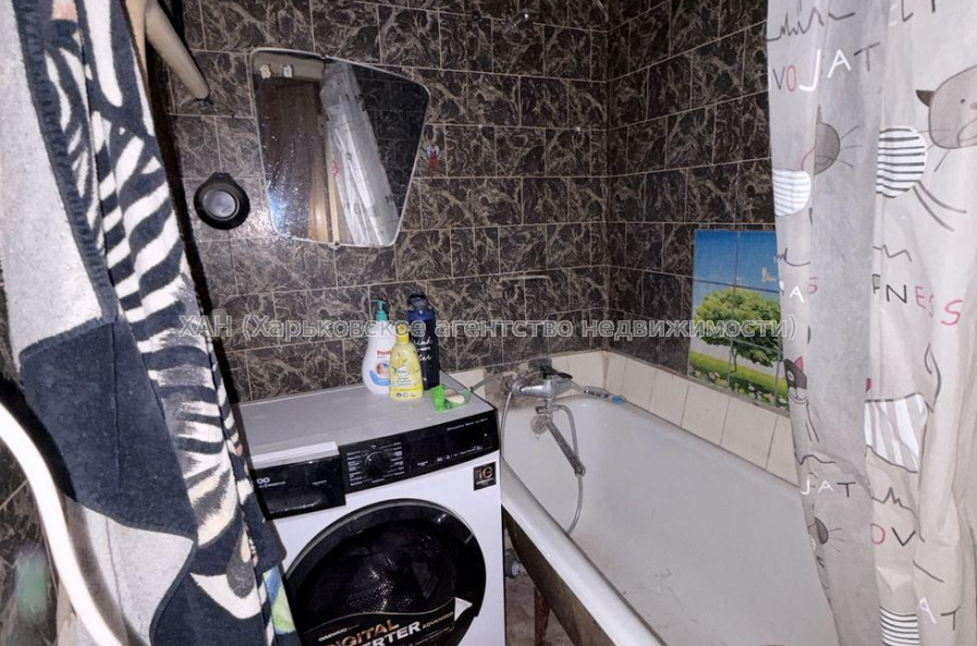 Продам квартиру, Аэрокосмический пр. , 2  ком., 46 м², советский ремонт 