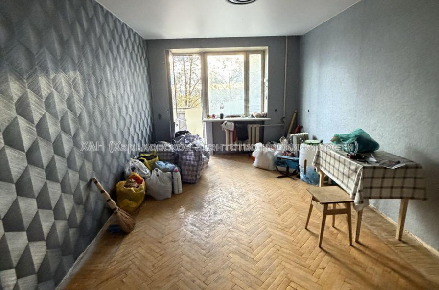 Продам квартиру, Аэрокосмический пр. , 2  ком., 46 м², советский ремонт 