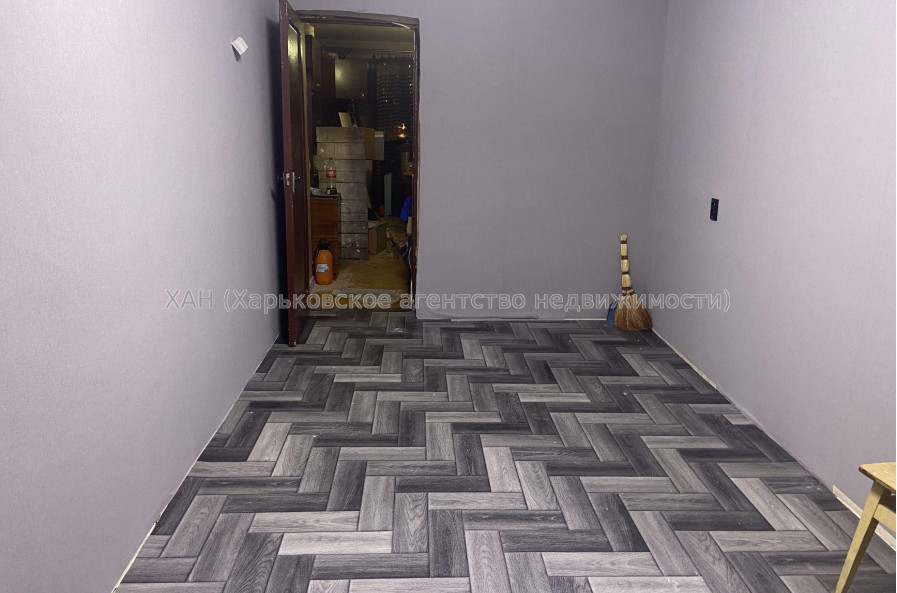 Продам квартиру, Аэрокосмический пр. , 2  ком., 46 м², советский ремонт 