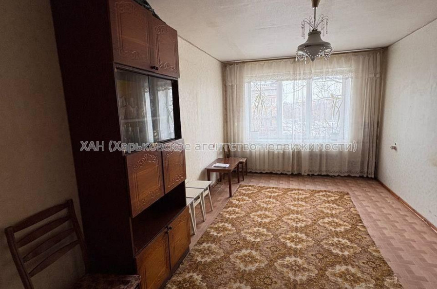 Продам квартиру, Аскольдовская ул. , 2 кім., 34 м², советский ремонт 