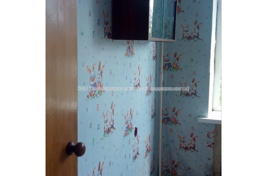 Продам квартиру, Аскольдовская ул. , 2 кім., 34 м², советский ремонт 