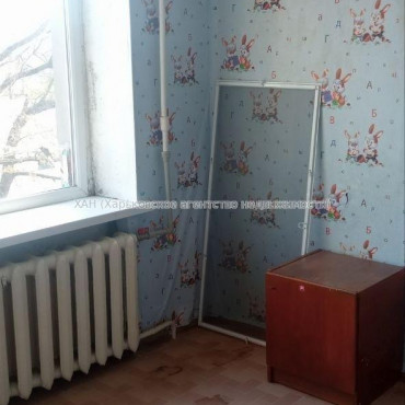 Продам квартиру, Аскольдовская ул. , 2 кім., 34 м², советский ремонт 