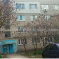 Продам квартиру, Аскольдовская ул. , 2 кім., 34 м², советский ремонт 