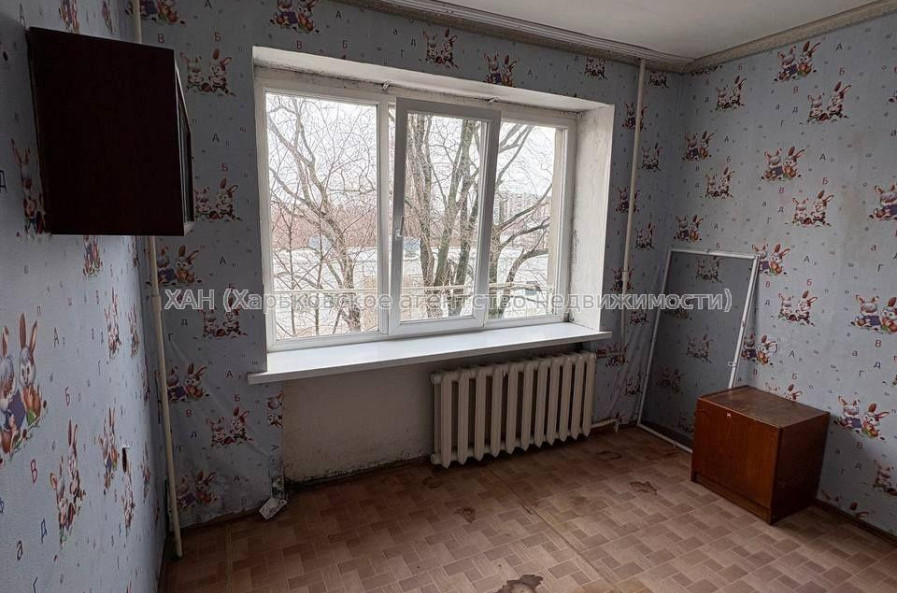 Продам квартиру, Аскольдовская ул. , 2 кім., 34 м², советский ремонт 