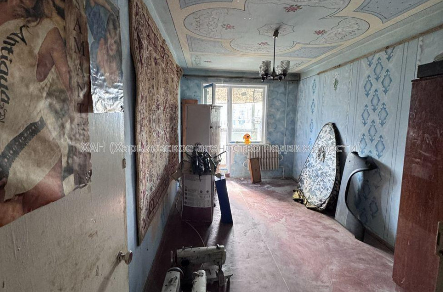 Продам квартиру, Солнечная ул. , 3 кім., 63.50 м², советский ремонт 