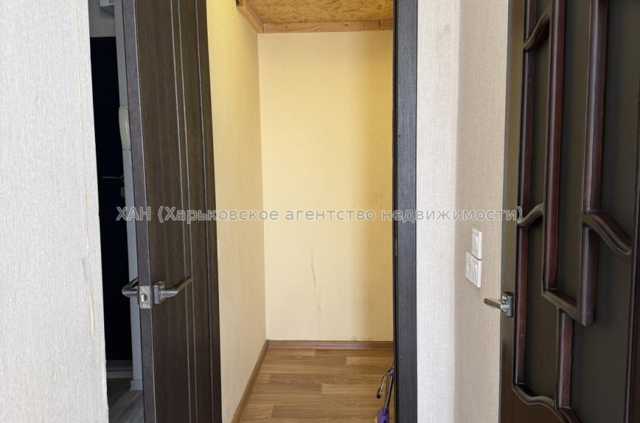 Продам квартиру, Валентиновская ул. , 22 , 2 кім., 45 м², капитальный ремонт 