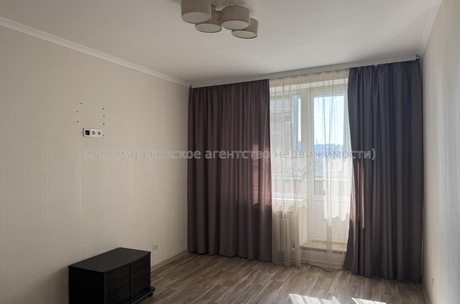Продам квартиру, Валентиновская ул. , 22 , 2 кім., 45 м², капитальный ремонт 