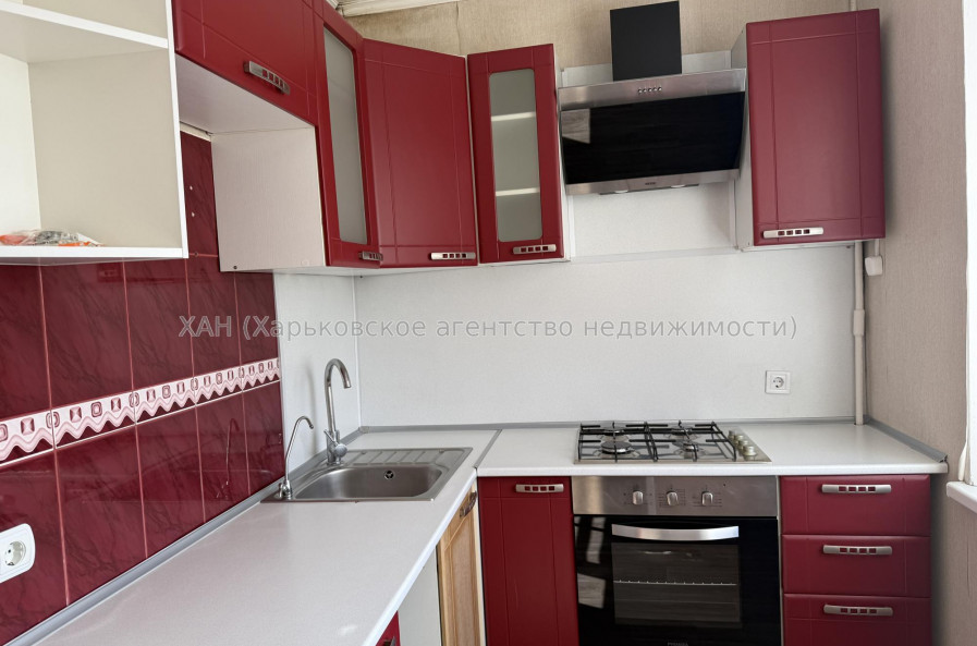 Продам квартиру, Валентиновская ул. , 22 , 2 кім., 45 м², капитальный ремонт 