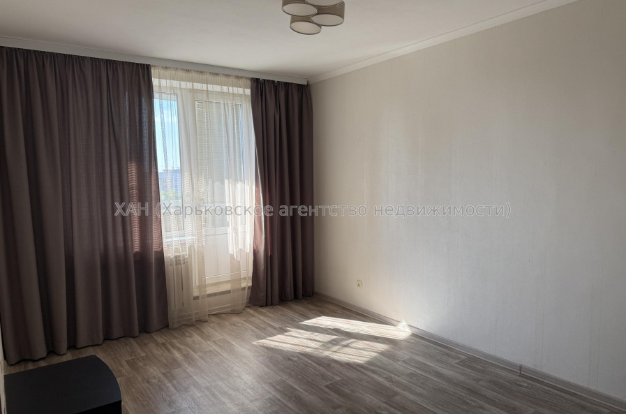 Продам квартиру, Валентиновская ул. , 22 , 2 кім., 45 м², капитальный ремонт 