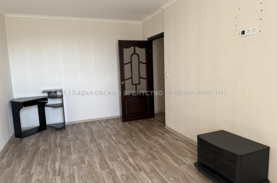 Продам квартиру, Валентиновская ул. , 22 , 2 кім., 45 м², капитальный ремонт 