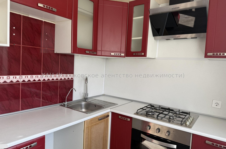 Продам квартиру, Валентиновская ул. , 22 , 2 кім., 45 м², капитальный ремонт 