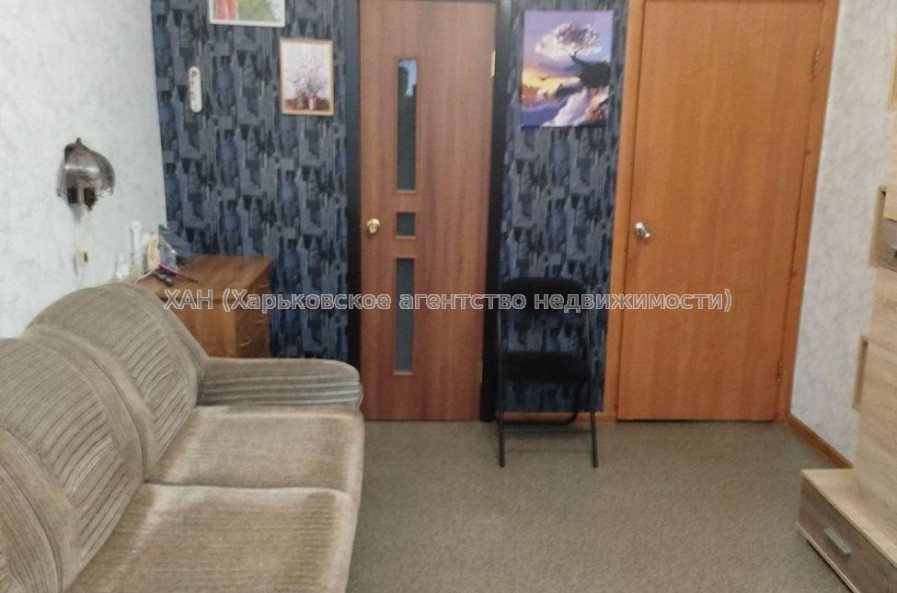 Продам квартиру, Бучмы ул. , 2  ком., 48 м², косметический ремонт 