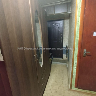 Продам квартиру, Бучмы ул. , 2  ком., 48 м², косметический ремонт 