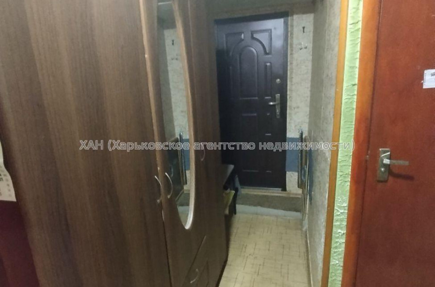 Продам квартиру, Бучмы ул. , 2  ком., 48 м², косметический ремонт 