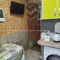 Продам квартиру, Бучмы ул. , 2  ком., 48 м², косметический ремонт 