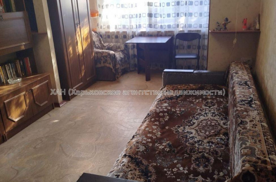 Продам квартиру, Бучмы ул. , 2  ком., 48 м², косметический ремонт 