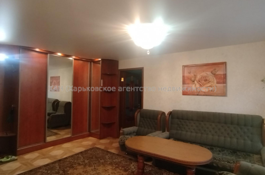 Сдам квартиру, Аэрокосмический пр. , 2  ком., 45 м², капитальный ремонт 