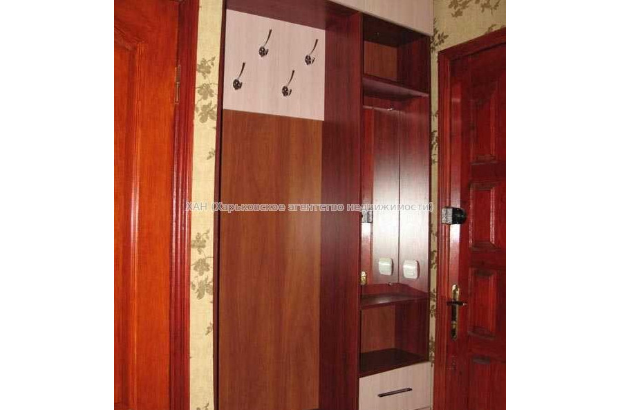 Продам квартиру, Бригады Хартия ул. , 1  ком., 29.50 м², косметический ремонт 