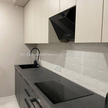 Продам квартиру, Космическая ул. , 1 кім., 49.70 м², авторский дизайн 