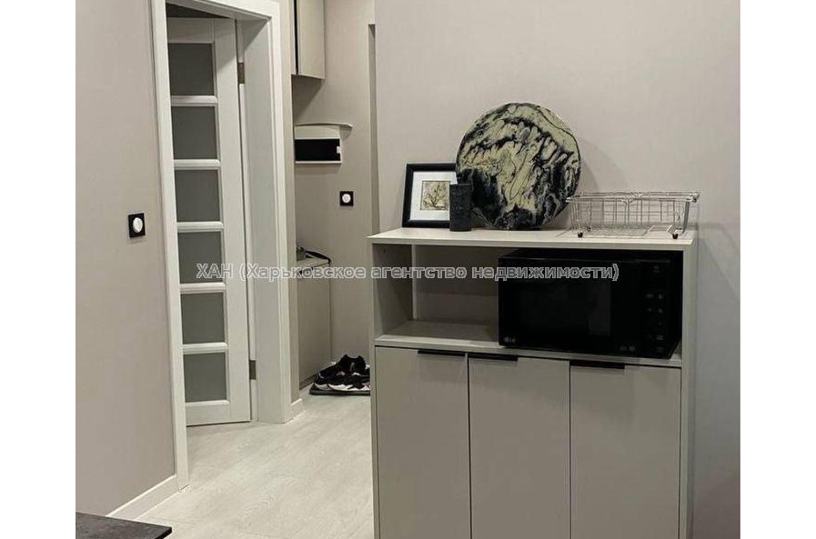 Продам квартиру, Космическая ул. , 1 кім., 49.70 м², авторский дизайн 