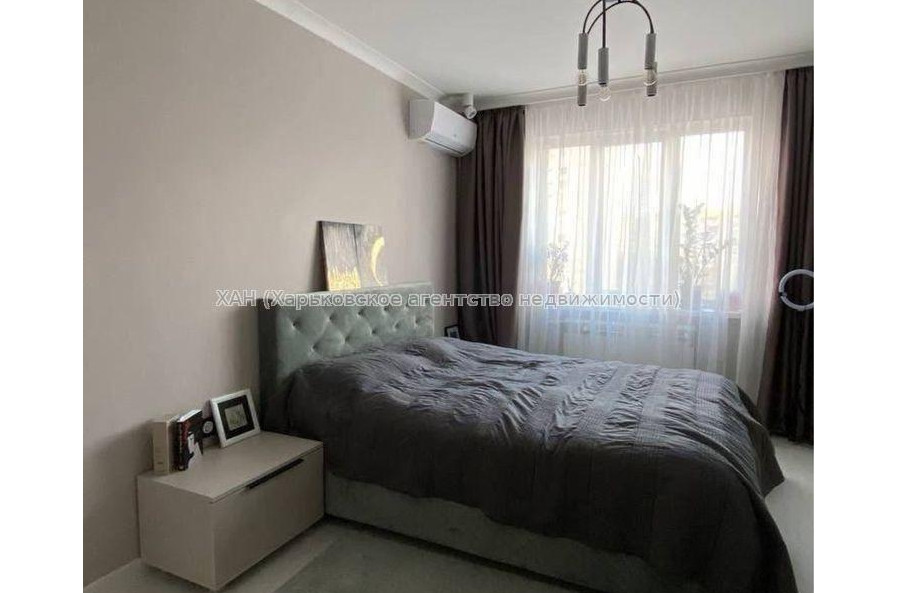 Продам квартиру, Космическая ул. , 1 кім., 49.70 м², авторский дизайн 