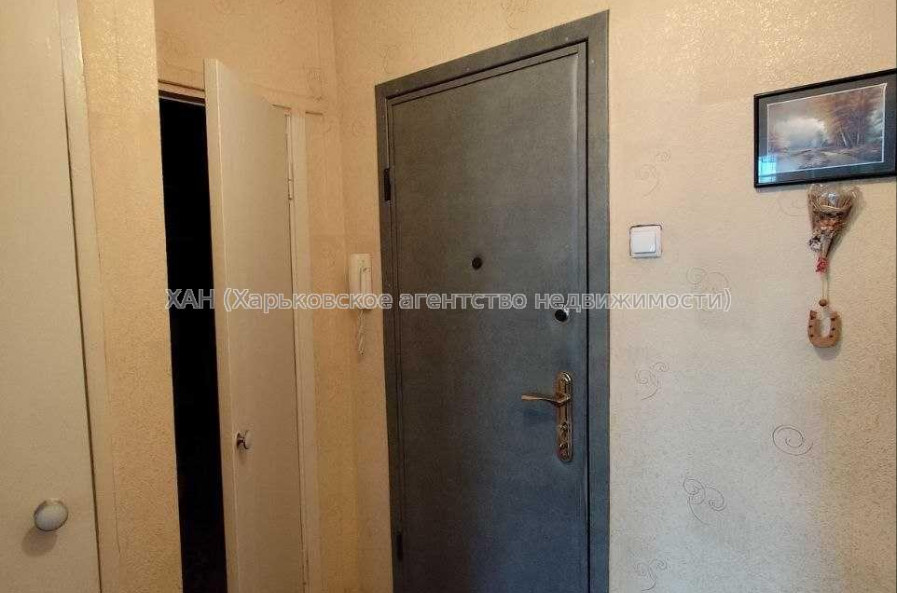 Продам квартиру, Гарибальди ул. , 1  ком., 38 м², советский ремонт 