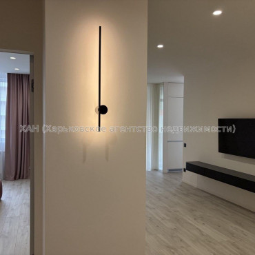 Продам квартиру, Гвардейцев Широнинцев ул. , 73Г , 2  ком., 65 м², авторский дизайн 
