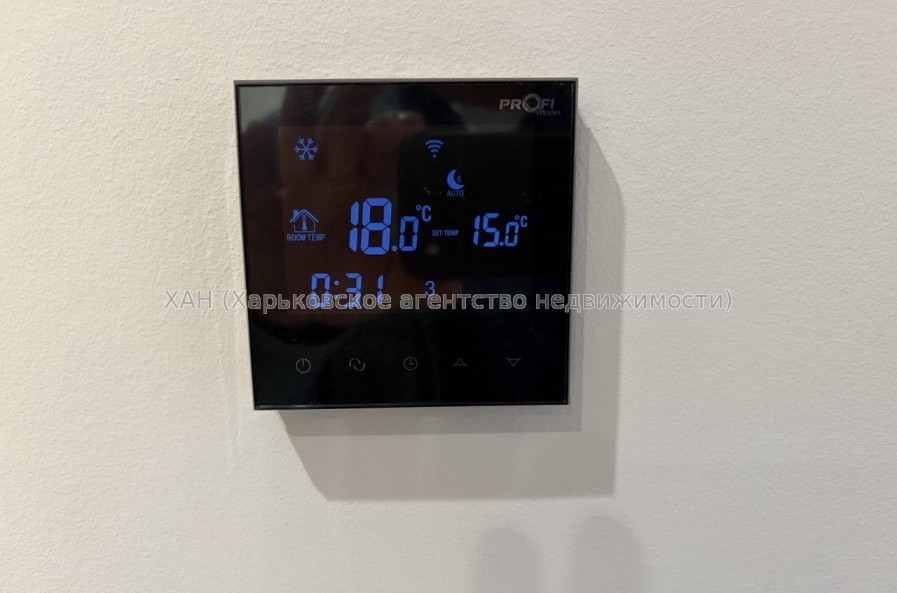 Продам квартиру, Гвардейцев Широнинцев ул. , 73Г , 2  ком., 65 м², авторский дизайн 