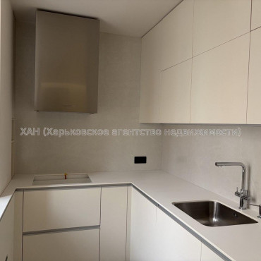 Продам квартиру, Гвардейцев Широнинцев ул. , 73Г , 2  ком., 65 м², авторский дизайн 