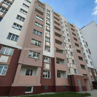 Продам квартиру, 1 кім., 37 м², без внутренних работ 