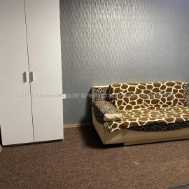 Продам квартиру, Зерновая ул. , 2 кім., 39 м², косметический ремонт