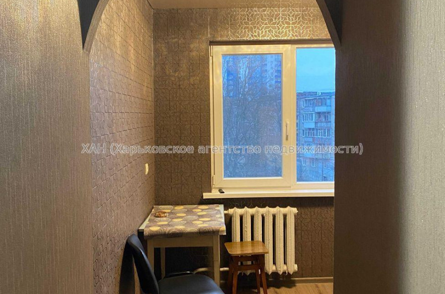 Продам квартиру, Зерновая ул. , 2  ком., 39 м², косметический ремонт 