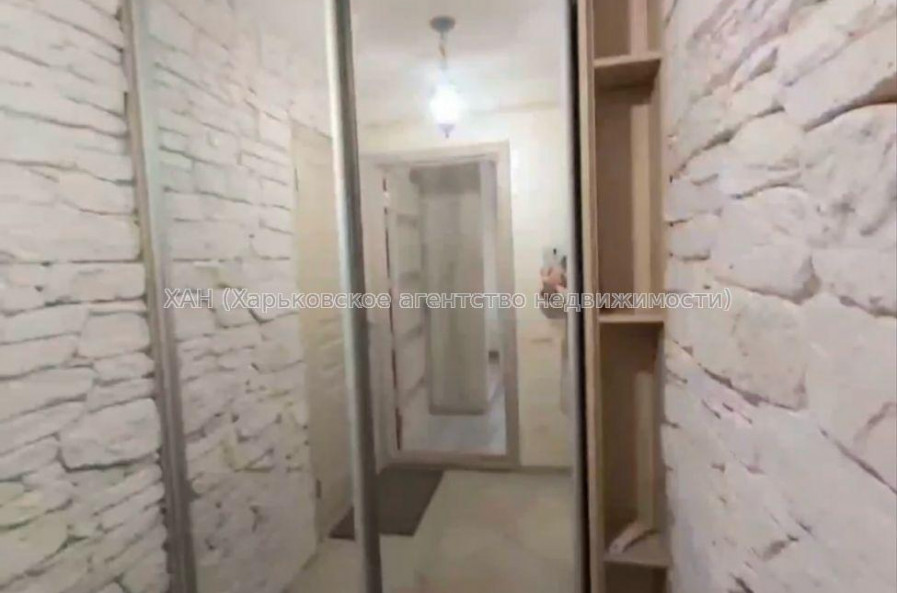 Продам квартиру, Балканская ул. , 1  ком., 33 м², евроремонт 