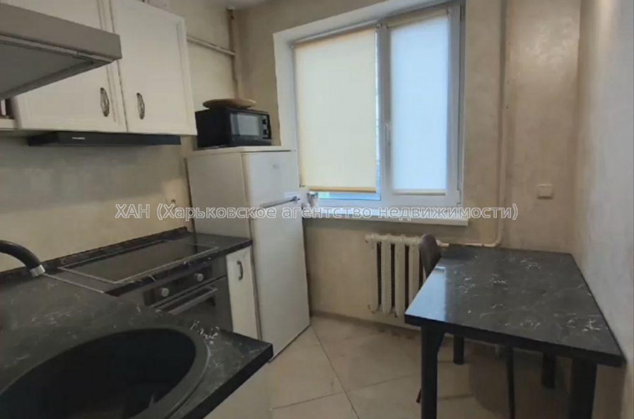 Продам квартиру, Балканская ул. , 1  ком., 33 м², евроремонт 