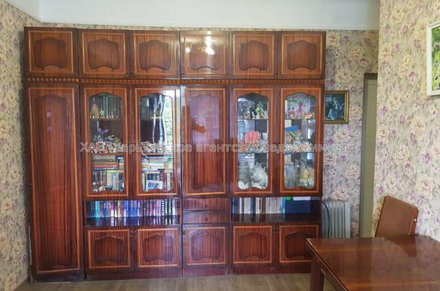 Сдам квартиру, Защитников Неба ул. , 2  ком., 50 м², косметический ремонт 