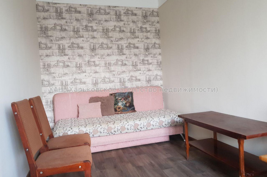 Сдам квартиру, Защитников Неба ул. , 2  ком., 50 м², косметический ремонт 