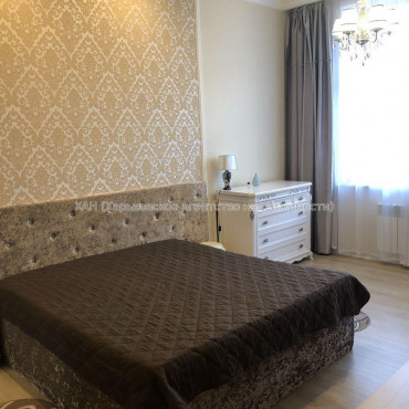 Продам квартиру, Ярослава Мудрого ул. , 2  ком., 57 м², евроремонт 