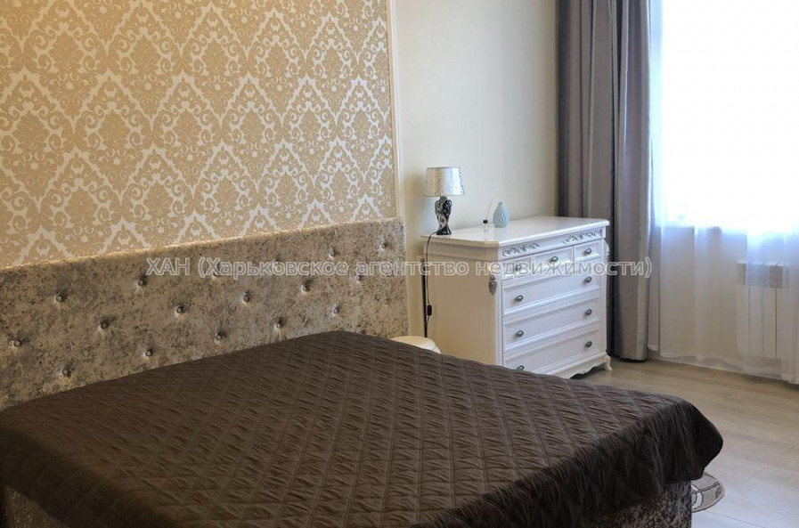 Продам квартиру, Ярослава Мудрого ул. , 2  ком., 57 м², евроремонт 