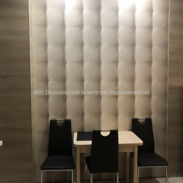 Продам квартиру, Ярослава Мудрого ул. , 2  ком., 57 м², евроремонт 