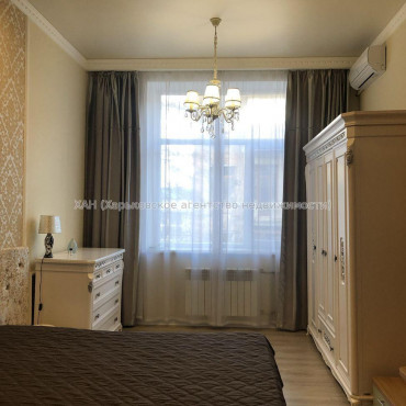 Продам квартиру, Ярослава Мудрого ул. , 2  ком., 57 м², евроремонт 