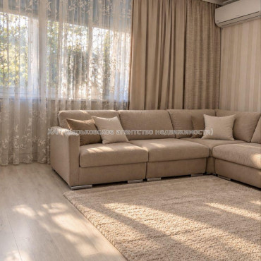 Продам квартиру, Чичибабина Бориса ул. , 3  ком., 89 м², евроремонт 