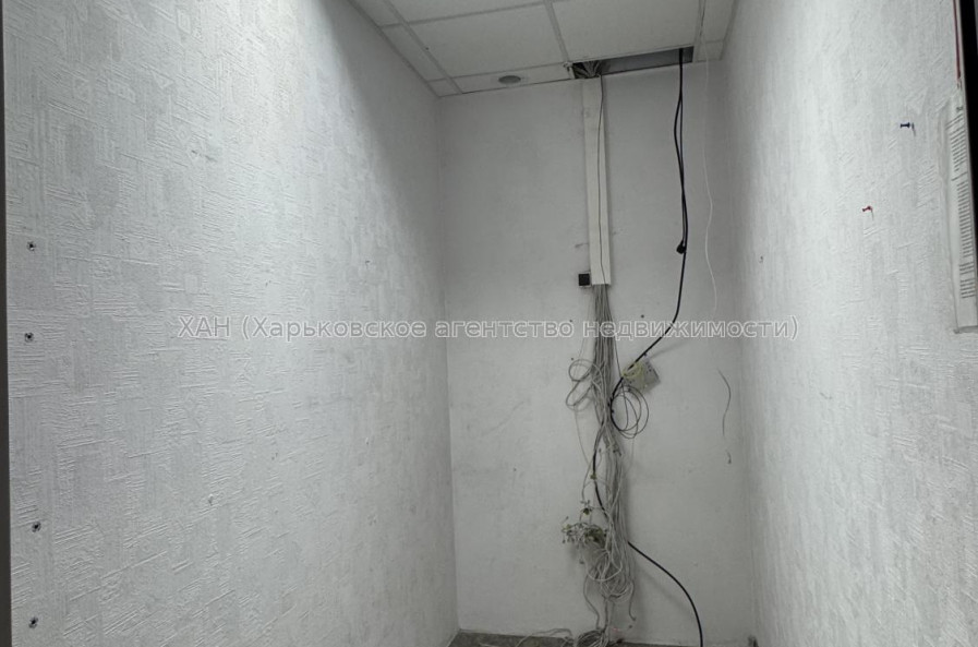 Здам нежитлову нерухомість, офис в офисном центре , 7 кім., 250 м², евроремонт 