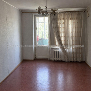 Продам квартиру, Деревянко ул. , 1  ком., 33.30 м², без ремонта 