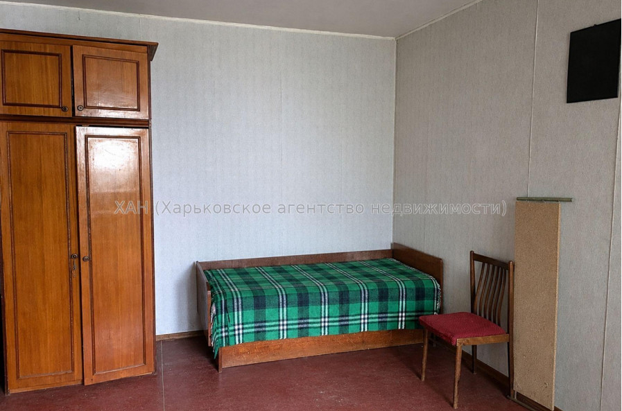 Продам квартиру, Деревянко ул. , 1  ком., 33.30 м², без ремонта 
