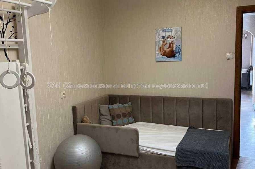 Продам квартиру, Аэрокосмический пр. , 3 кім., 68 м², евроремонт 