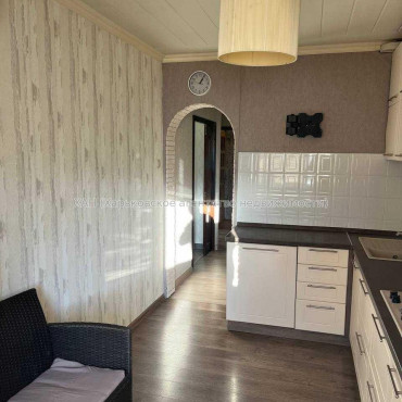 Продам квартиру, Аэрокосмический пр. , 3 кім., 68 м², евроремонт 