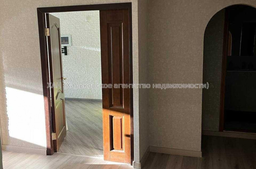 Продам квартиру, Аэрокосмический пр. , 3 кім., 68 м², евроремонт 