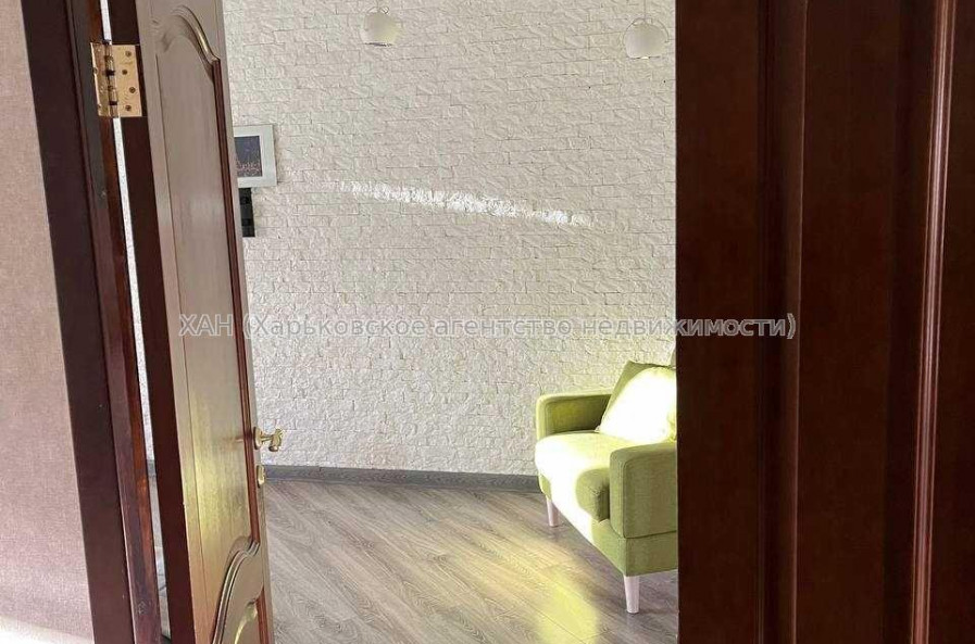 Продам квартиру, Аэрокосмический пр. , 3 кім., 68 м², евроремонт 