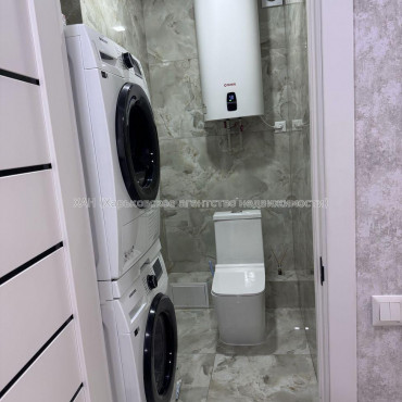 Продам квартиру, Шевченко ул. , 2  ком., 62 м², евроремонт 
